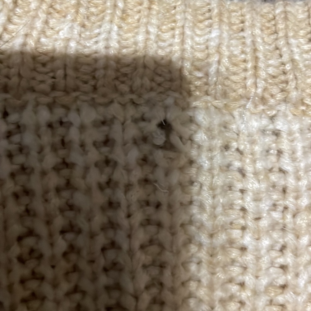 Target sweater - Picture 3 of 3
